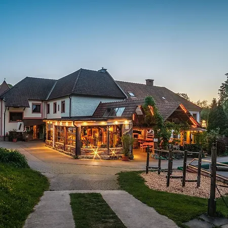 Hotel Hochrieß 3*